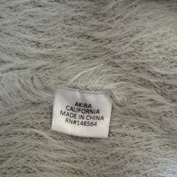 AKIRA Cozy Fuzzy Gray Cardigan Size S/M - Picture 8 of 9